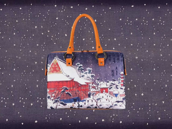 Snow Scene at Senso-ji Temple at Kinryuzan (東都金龍山浅草寺雪ノ景), a Ukiyo-e masterpiece by Keisai Eisen (渓斎 英泉), shown in detail on high-end handbag via video.